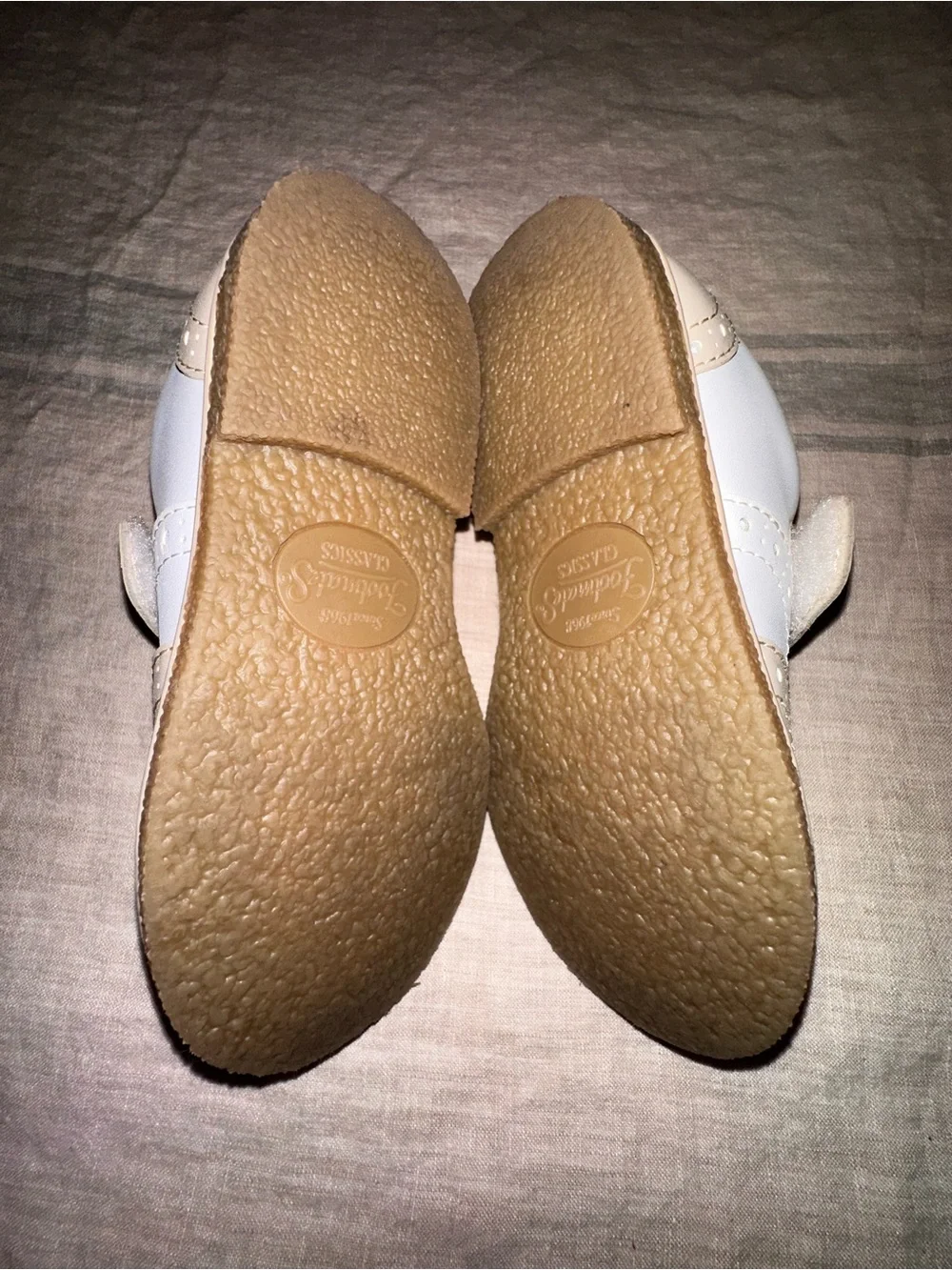 Footmates Classic Toddler Oxford Shoes in White and Beige - Kids